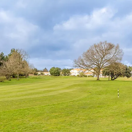 73 - Apt Vue Golf Et Piscine Pornic