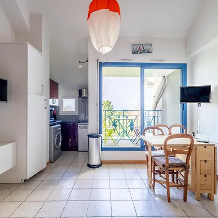 73 - Apt Vue Golf Et Piscine Apartment Pornic